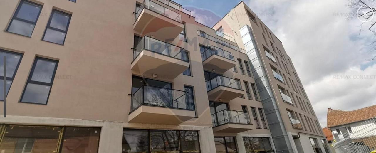 Helga'S Place Premium 1 Bedroom Condo Cluj-Napoca Exterior photo